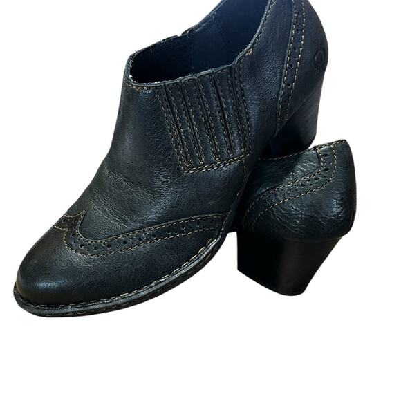 New in BOX-Born Chattel 71/2 women’s black ankle boots - Picture 1 of 11